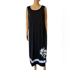 Only Necessities Vintage Y2K Black White Classy Beach Tropical Floral Maxi Dress